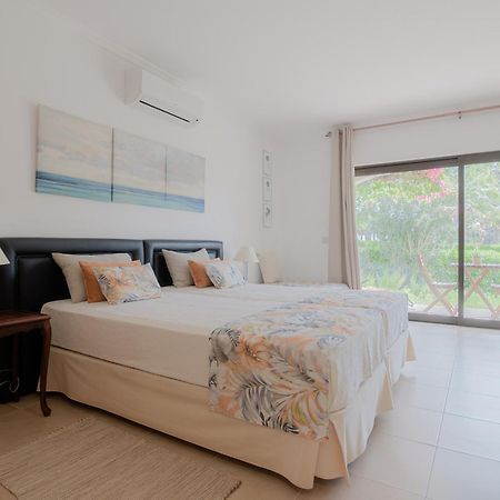 אלבופיירה Coastal Retreat With Pool And Beach Access By Drago Rentals מראה חיצוני תמונה