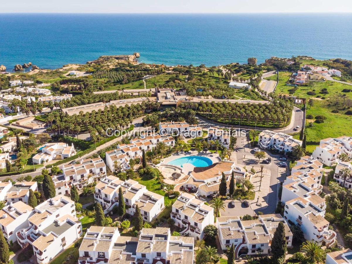 אלבופיירה Coastal Retreat With Pool And Beach Access By Drago Rentals מראה חיצוני תמונה