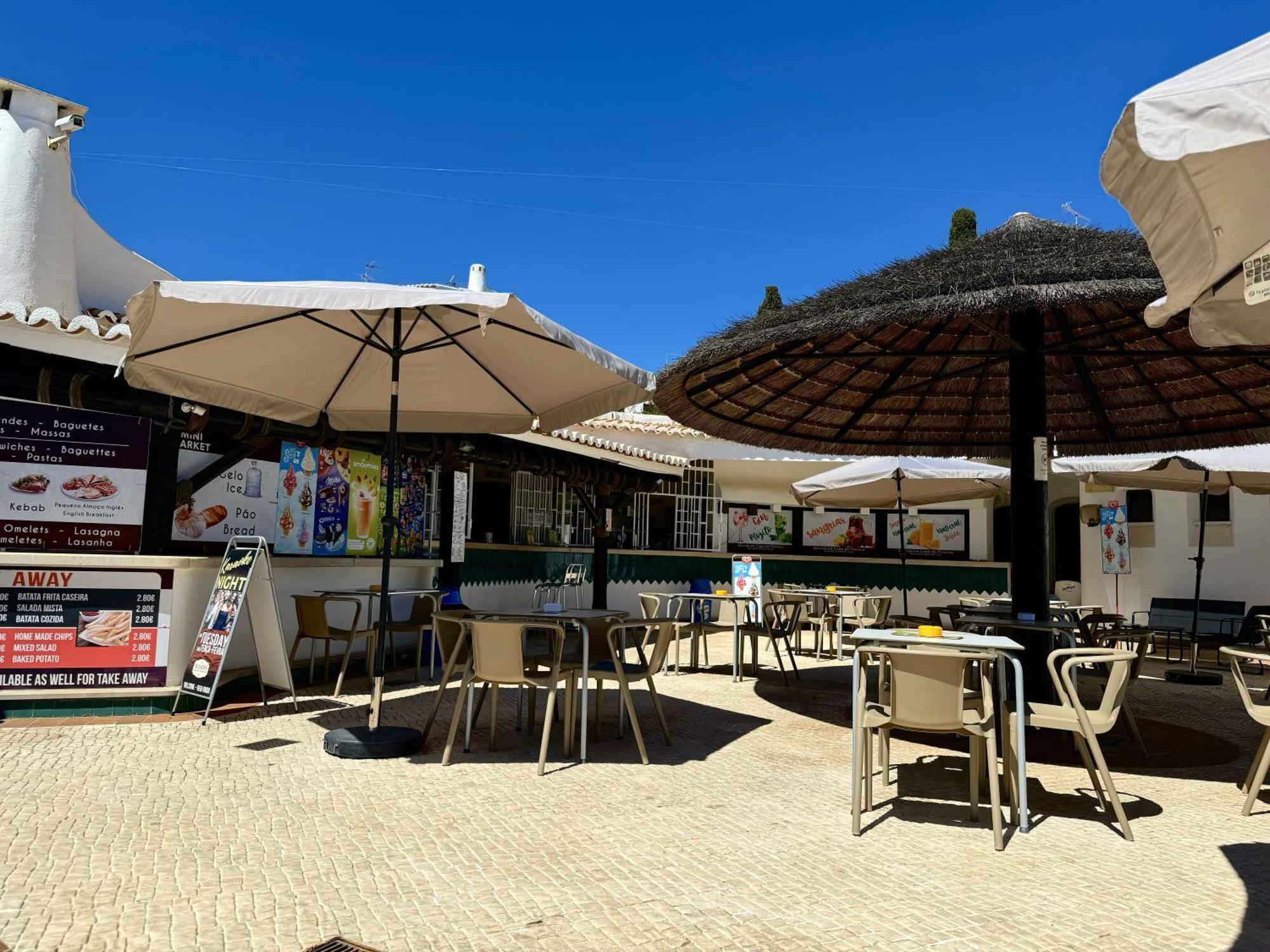 אלבופיירה Coastal Retreat With Pool And Beach Access By Drago Rentals מראה חיצוני תמונה