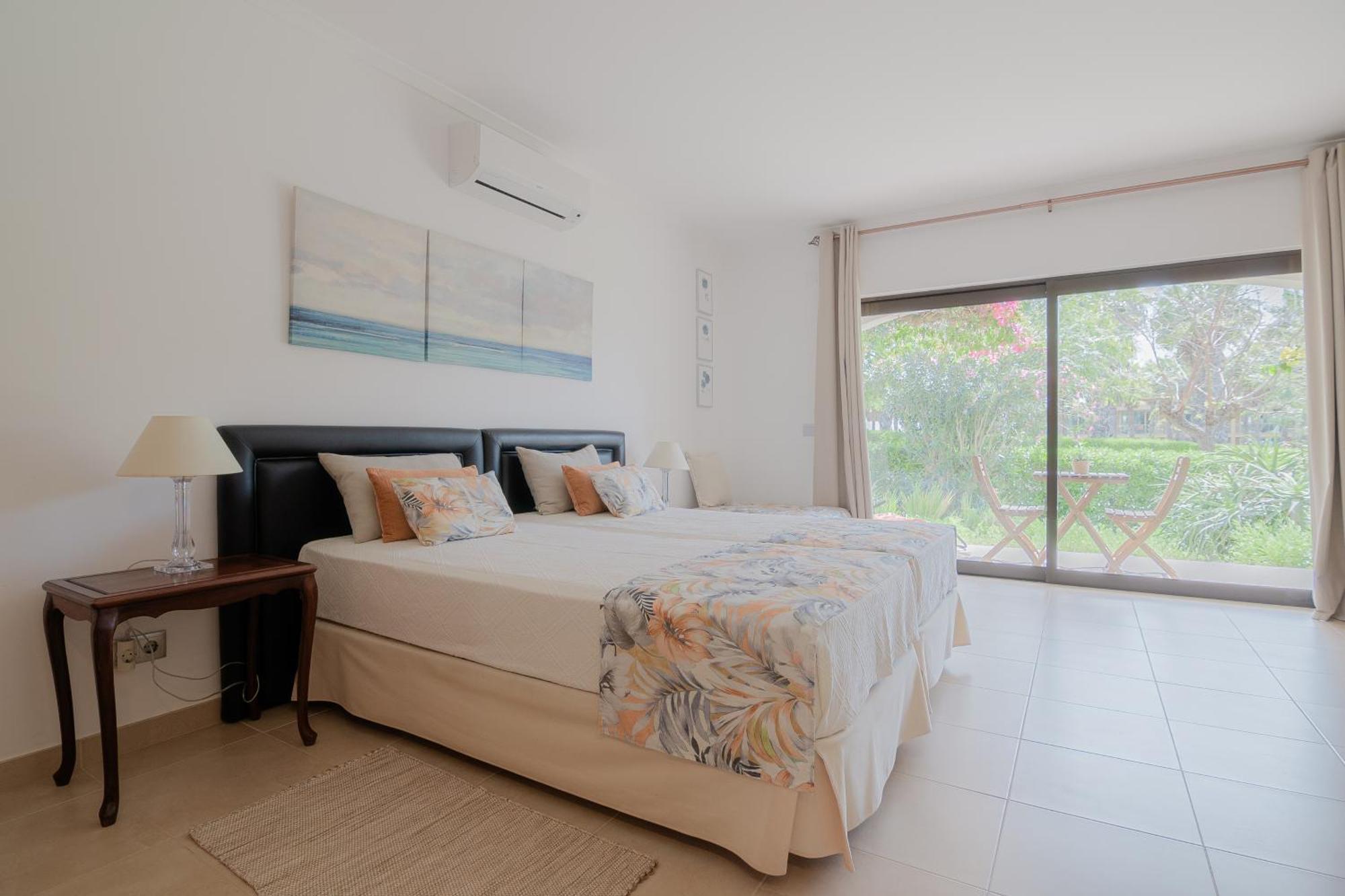 אלבופיירה Coastal Retreat With Pool And Beach Access By Drago Rentals מראה חיצוני תמונה