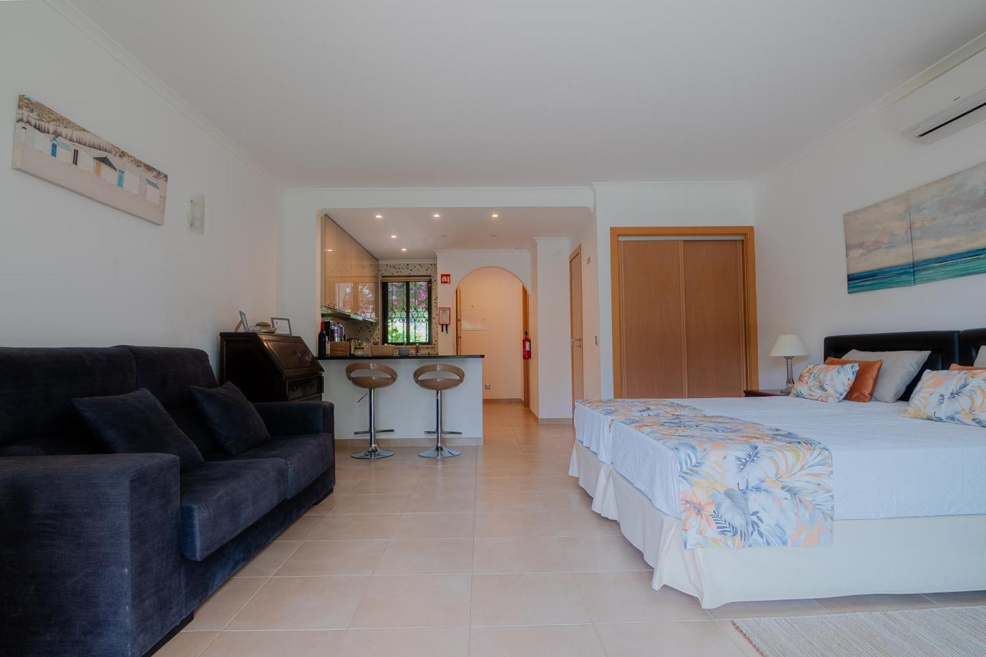 אלבופיירה Coastal Retreat With Pool And Beach Access By Drago Rentals מראה חיצוני תמונה
